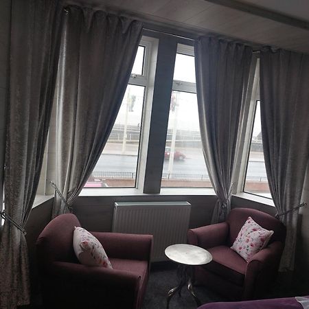 בלקפול Kings Boutique Hotel חדר תמונה